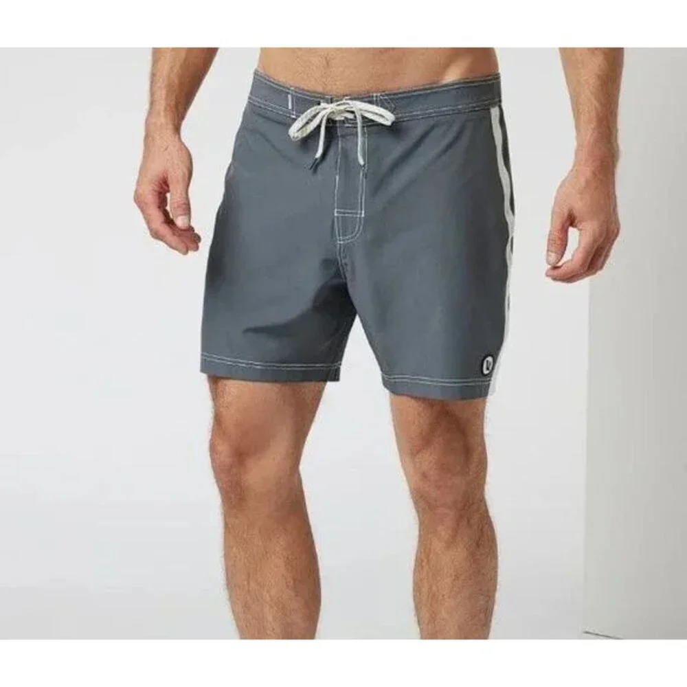 Vuori Mens Puerto Boardshorts Swimming Trunks Blue White Size 32 - Picture 1 of 4